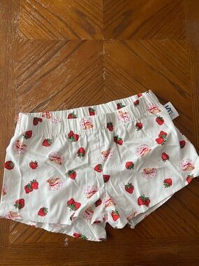 White Strawberry-Print Cotton Sleep Shorts